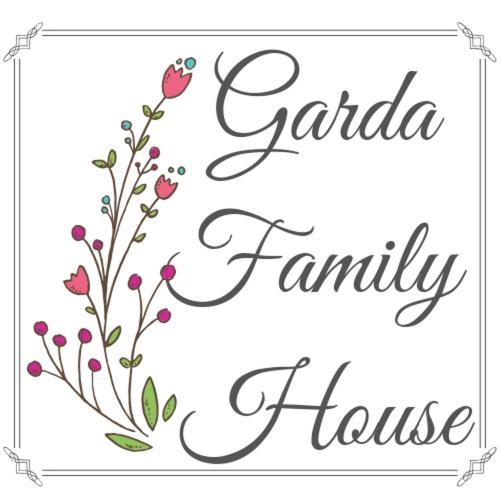 Готель Garda Family House Дезенцано-дель-Гарда Екстер'єр фото